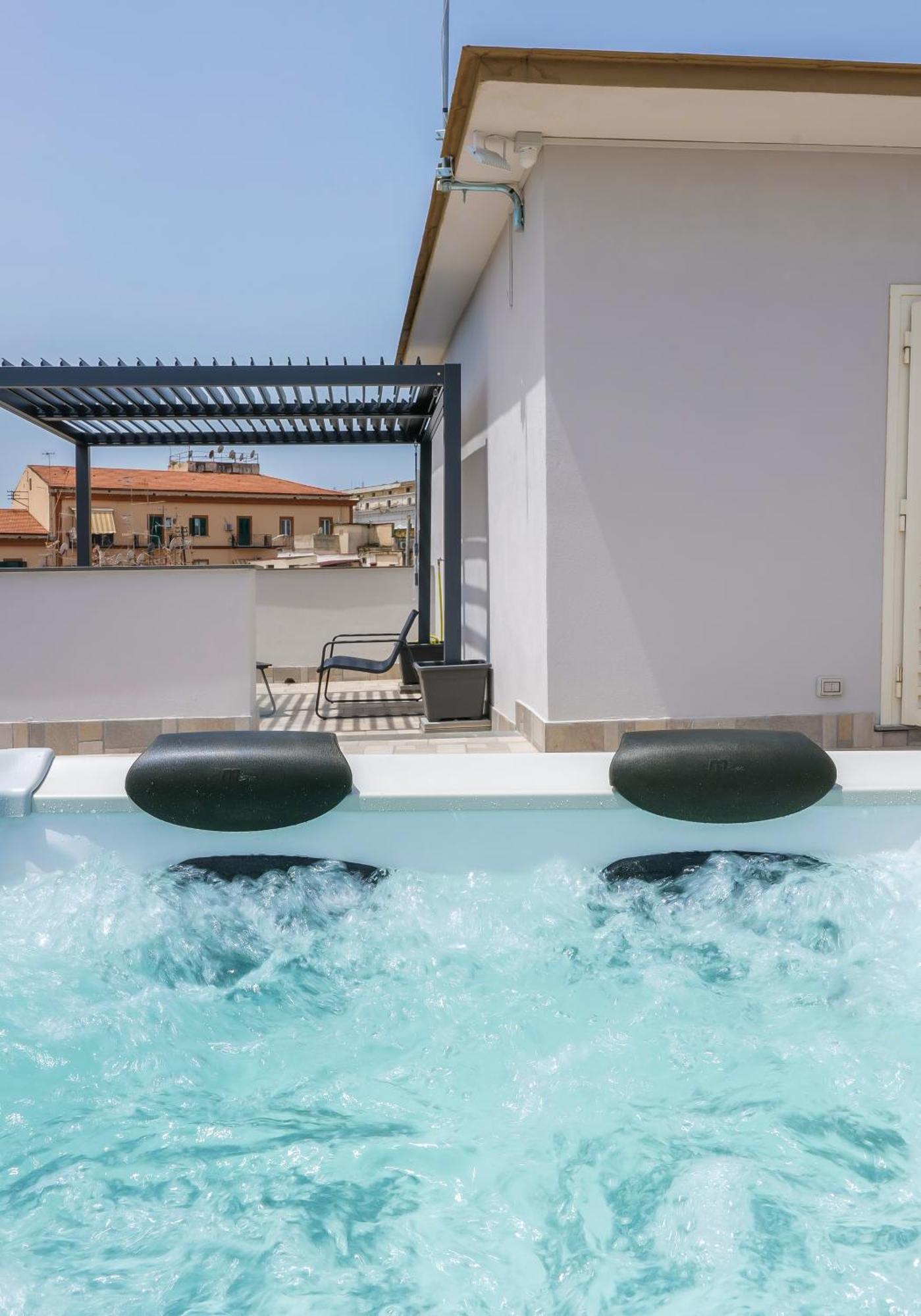 Rooftop Parthenopeo Contemporary Rooms Naples Extérieur photo
